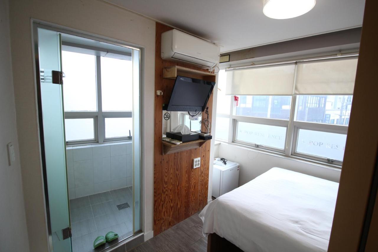 Hostel Kpop Сеул Экстерьер фото