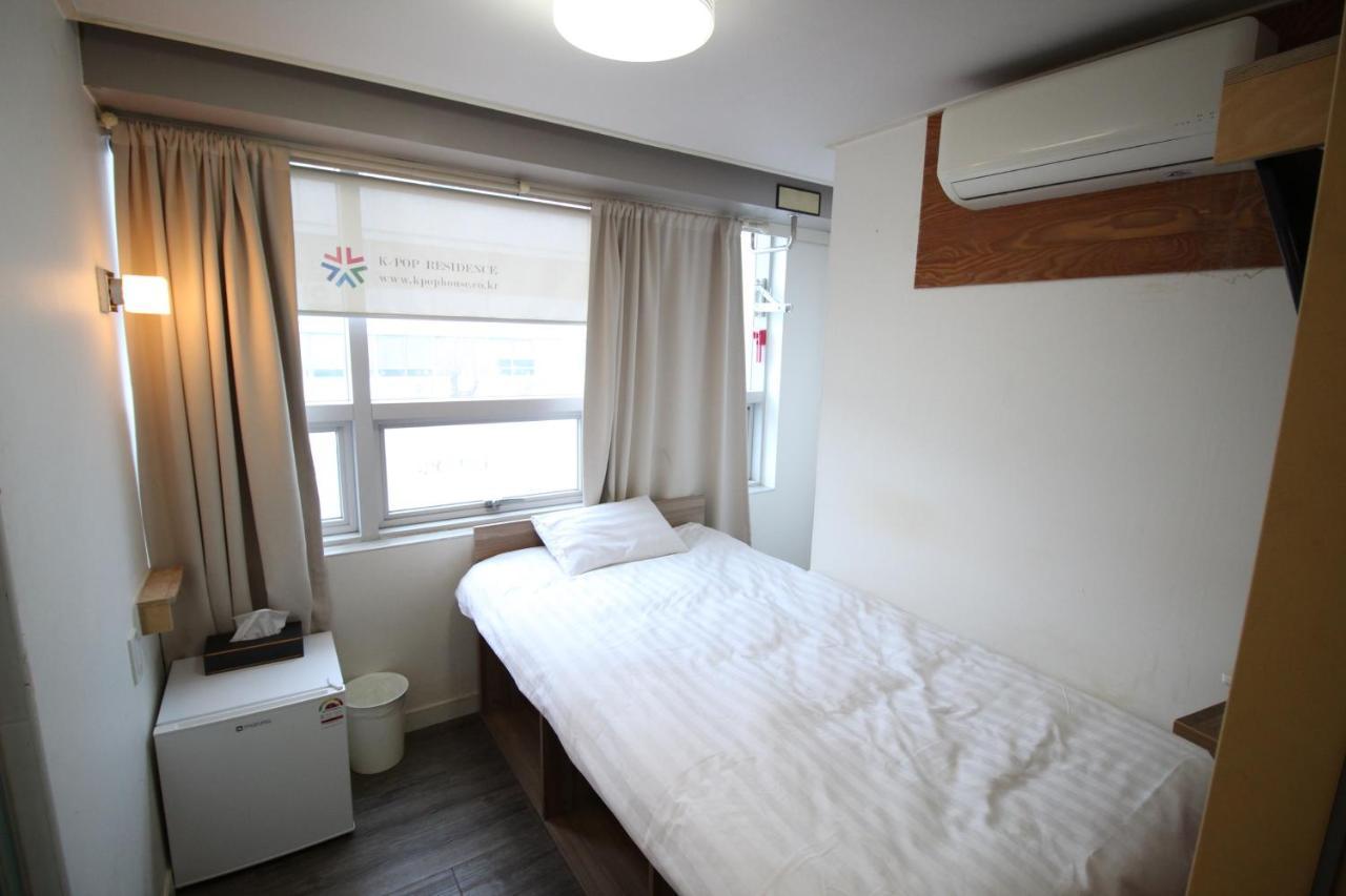Hostel Kpop Сеул Экстерьер фото